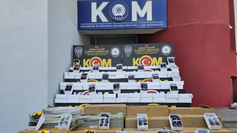 14 Milyonluk Vurgun! Kaçak Güneş Gözlüğü ve Telefon Baskını