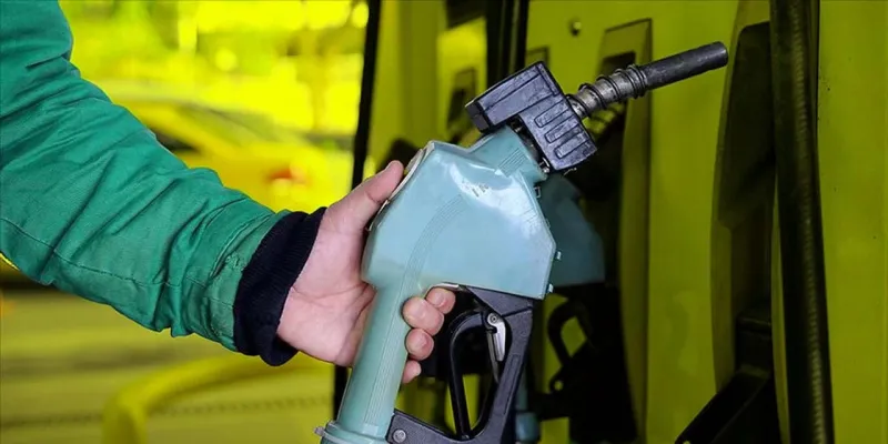 Akaryakıta Zam Şoku! Benzin ve Motorin Fiyatları Ne Oldu?