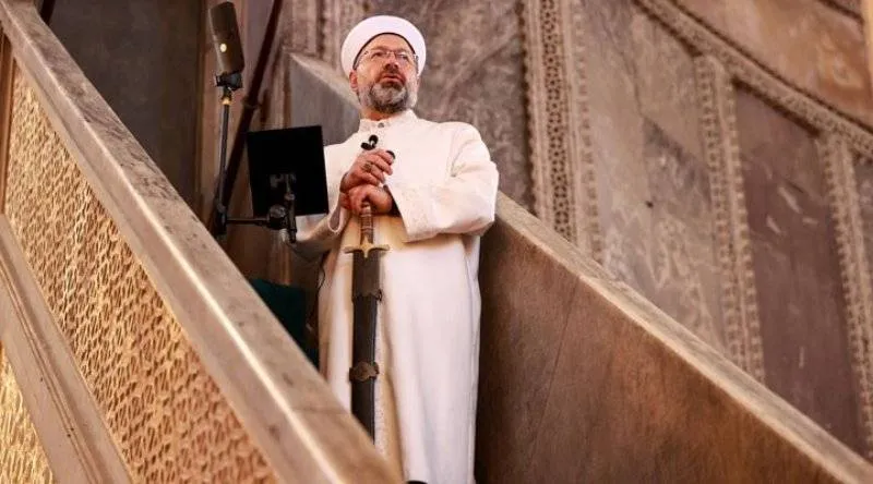 Ali Erbaş ve Diyanet’e "kadınların miras hakkı hutbesi" için suç duyurusu