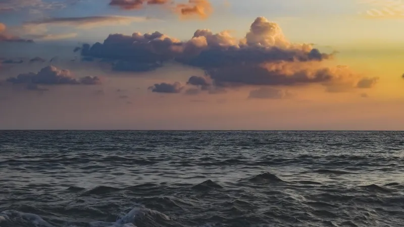 Antalya'da deniz suyu sıcaklığı 27 dereceyi görecek