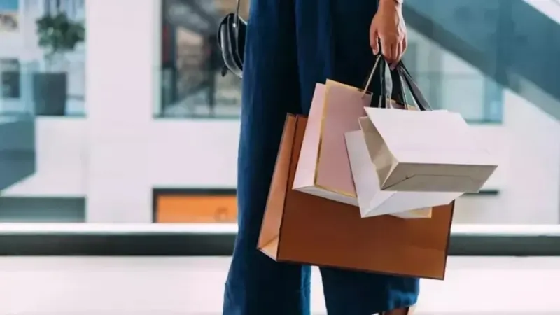 BAYRAMDA AVM'LER AÇIK MI, KAPALI MI? Kurban Bayramı'nın 2. günü alışveriş merkezleri saat kaçta açılıyor ve kapanıyor?