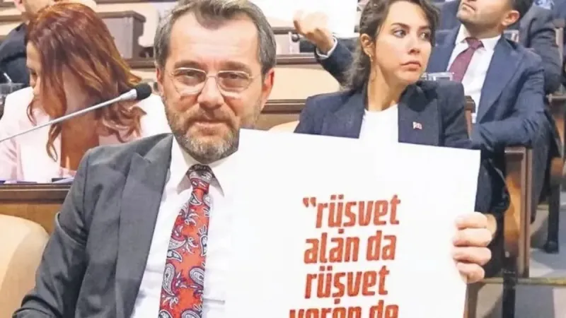 CHP'nin İBB'de şeffaflık vaadi sözde kaldı! AK Parti'nin 310 soru önergesine yanıt yok