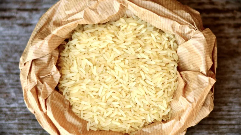 Çinlilerin sır gibi sakladığı doğal yöntem! Pirinci bu şekilde saklayınca asla böceklenme olmuyormuş
