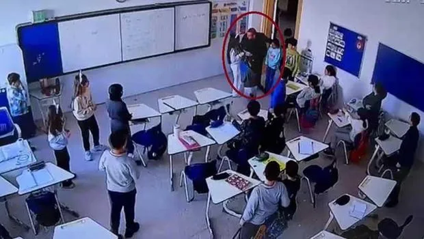 Çocuklar tuvalette çarpıştı... Diyarbakır'da özel okulda öğretmenden öğrenciye kötü muamele iddiası