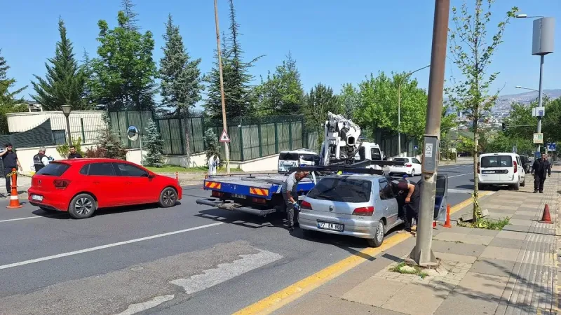 Dışişleri Bakanlığı konutu hareketli anlar: Emekli polis trafik kavgasında havaya ateş açtı!