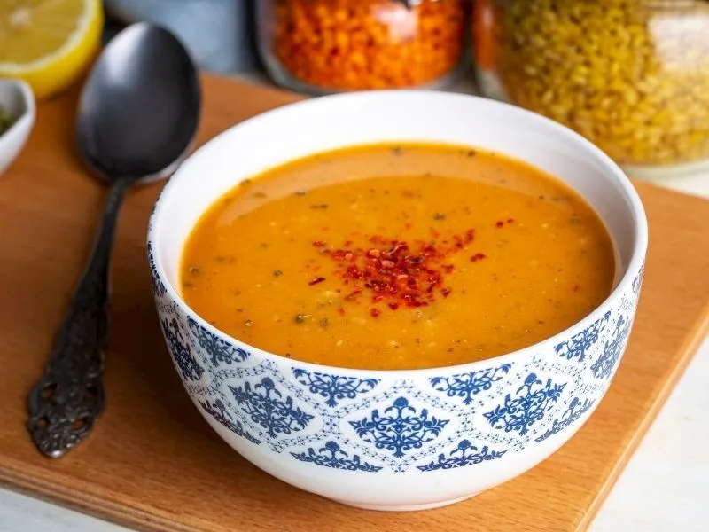 Ezogelin Çorbası: Şifa Deposu Lezzet! İşte Tarif ve Sırları