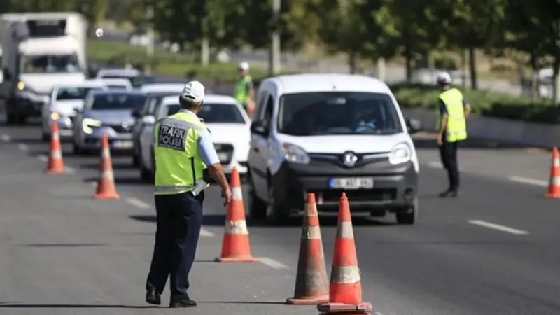 İstanbul'da Trafik Terörü! O Sürücülere Rekor Ceza!