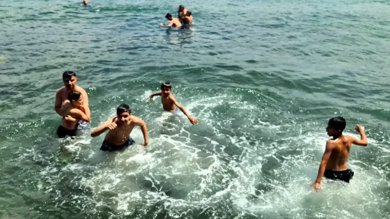 Karneler Alındı, Çocuklar Boğaz'a Akın Etti! Tatil Başladı mı?