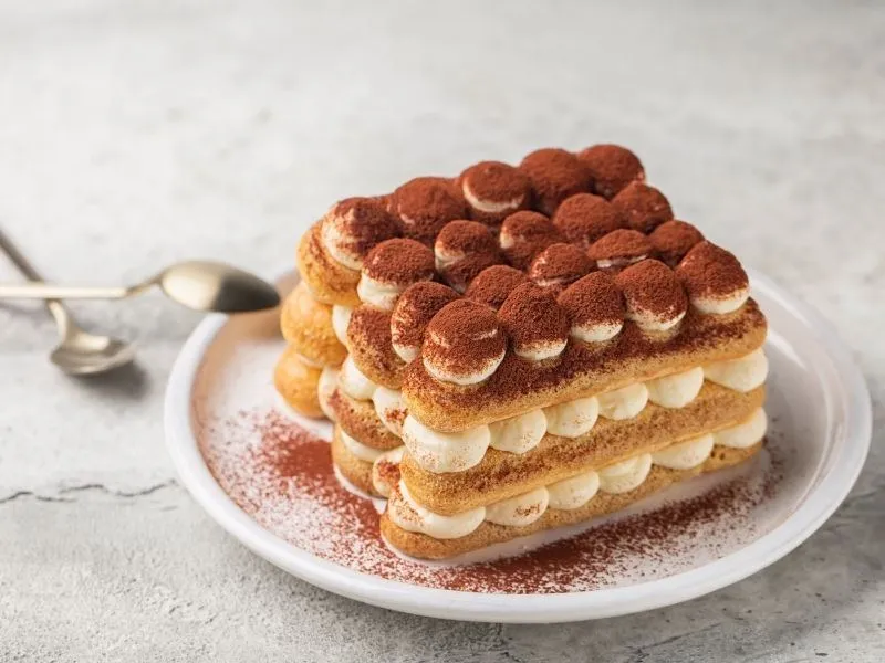 Kedidilli Tiramisu Tarifi