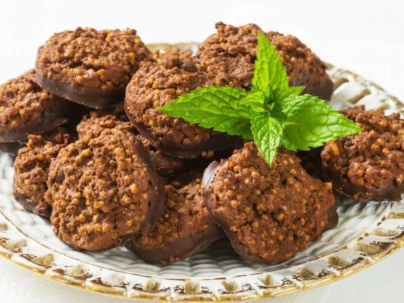 Kinoalı Çikolatalı Kurabiye