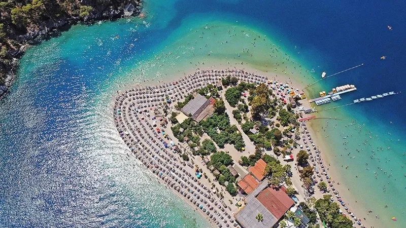 Muğla'da Cennetten Köşe: 110 Mavi Bayraklı Plaj Seni Bekliyor!