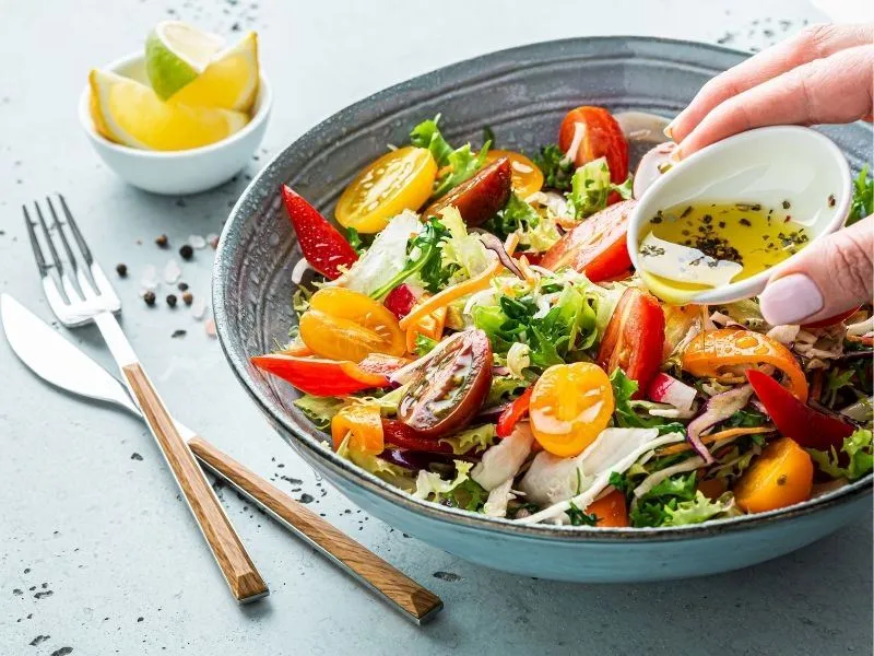 Bahar Salatası Tarifi: Sofralarınıza Baharı Getirin!