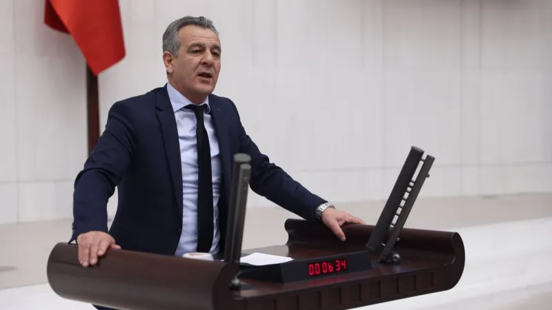 Kürt Dil Bayramı Tatil mi Oluyor? DEM'den Şok Kanun Teklifi!