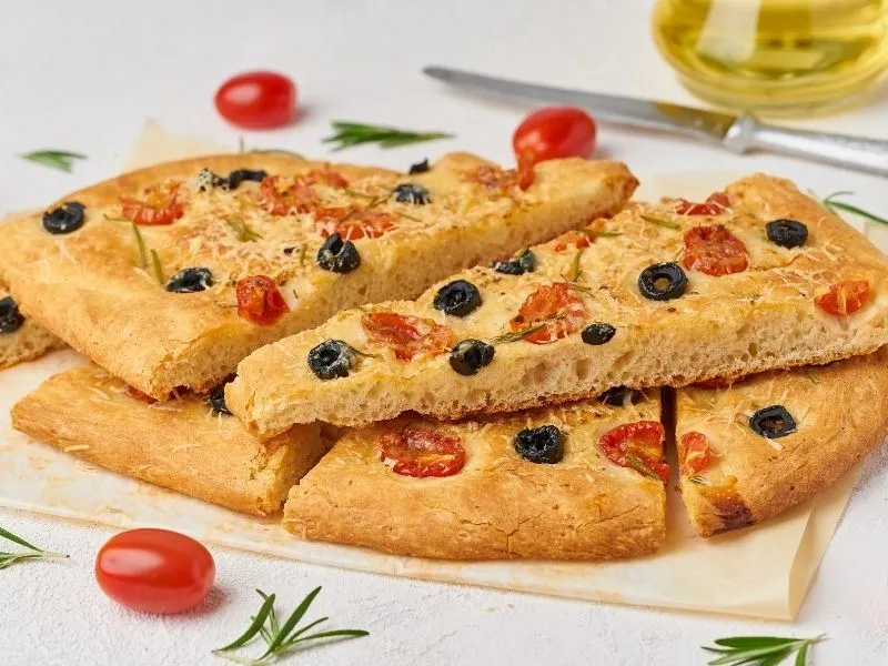 Domatesli Ekmek: Fırından Sofraya Lezzet Şöleni! İşte Tarifi!