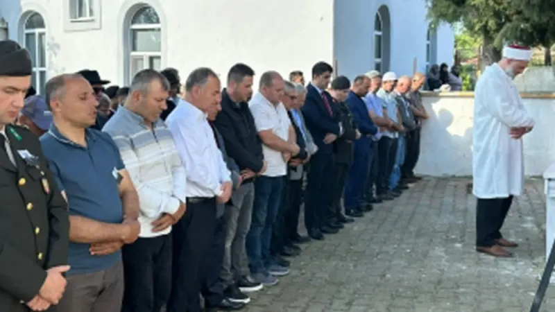 Kıbrıs Gazisi Veda Etti! Edirne'de Gözyaşları Sel Oldu