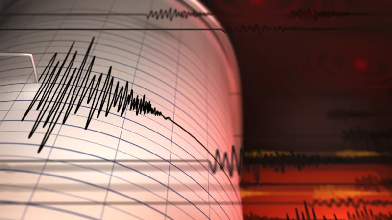 İstanbul'da 4,9 büyüklüğünde deprem