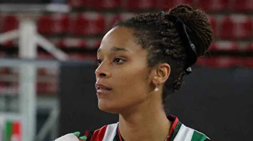 Karşıyaka Voleybol'da Şok Ayrılık! Liset Herrera Blanco Gitti