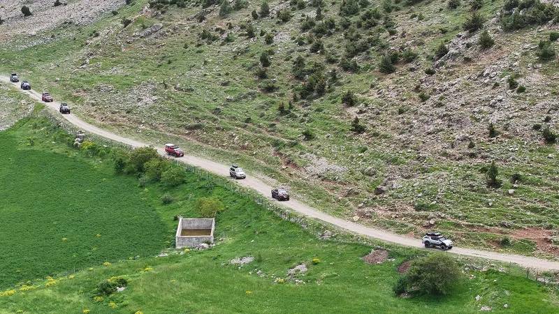Van Gölü'nün eşsiz koyları off-road tutkunlarını ağırladı