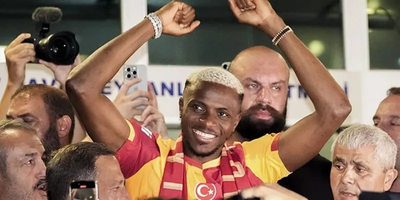 Osimhen Transferinde Şok İddia! Kimler Gelmesini İstemedi?
