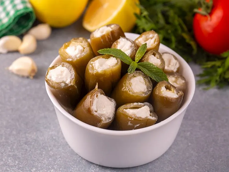 Peynir Dolgulu Jalapeno: Acı ve Lezzet Şöleni! İşte Tarif!