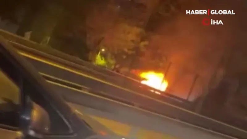 Şişli'de Otomobil Alevlere Teslim! İşte Yangın Anı Görüntüleri