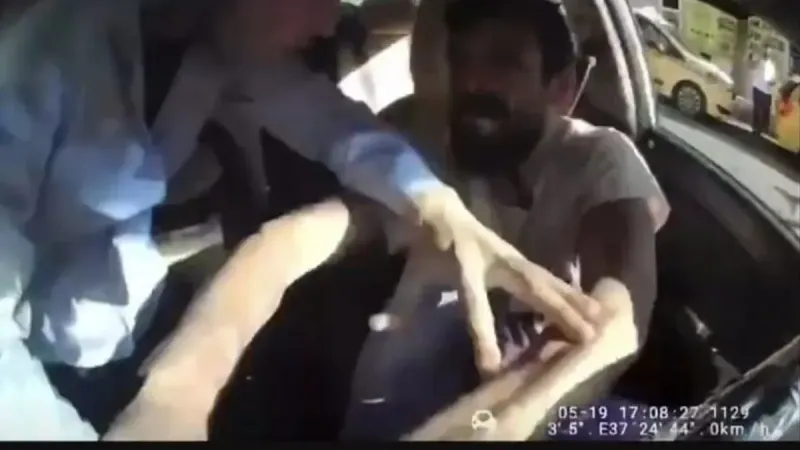 Gaziantep'te Taksiciye Şok Saldırı! Boğazından Bıçaklandı!